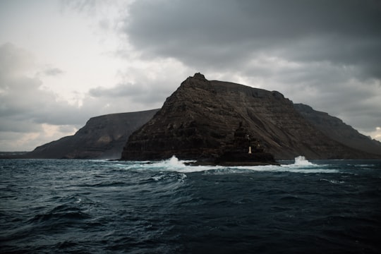 photo of Graciosa Cliff near Los Hervideros