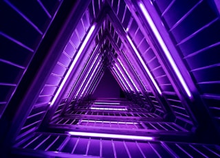purple and black pyramid wallpaper