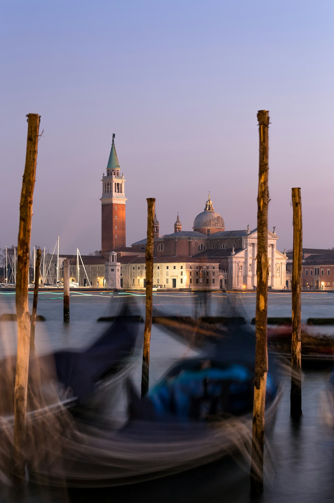 Landmark photo spot Venise Lamon