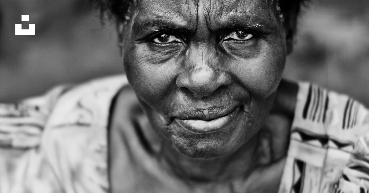 Grayscale photo of woman wearing dress photo – Free Portrait Image on