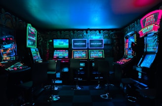 gaming room with arcade machines