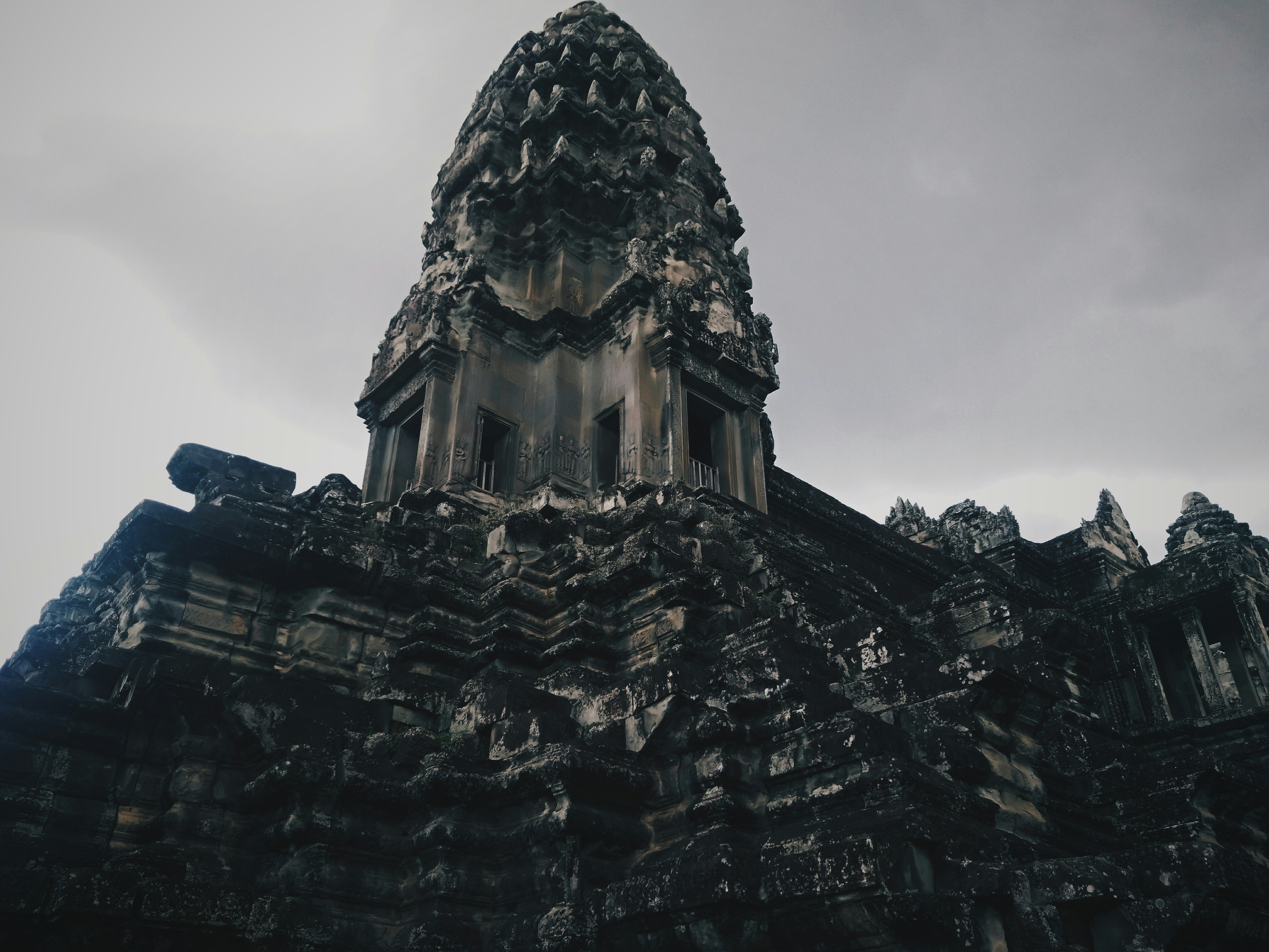 Why Your Brain Resists Change Even When You Want It