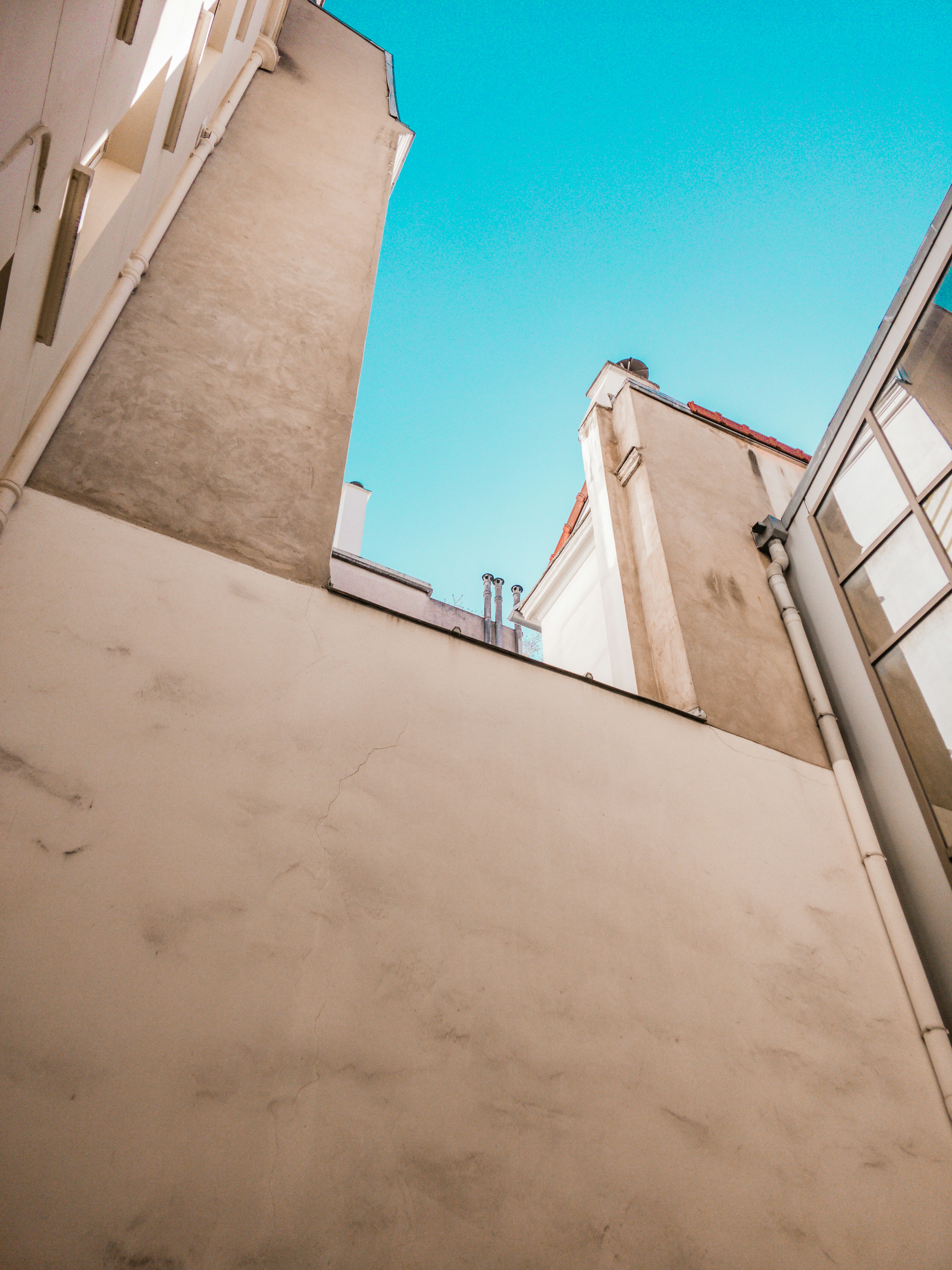 Photo by valentinlacoste