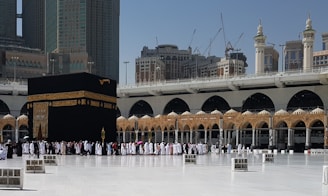 group of people on mecca