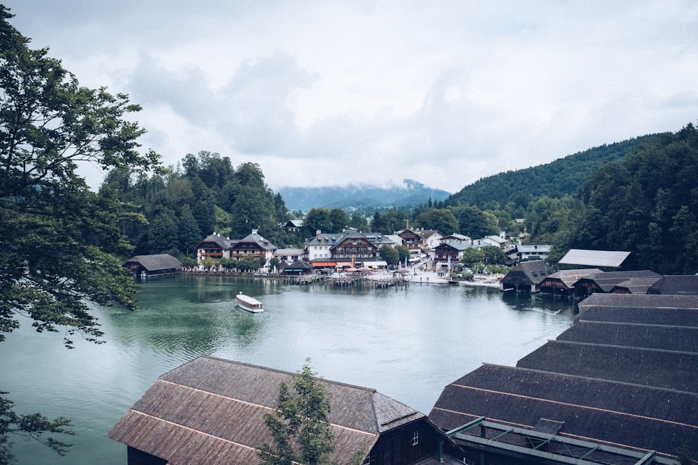 Vue aérienne d’un plan d’eau