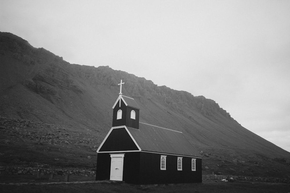 cathedral at bottom of mountain