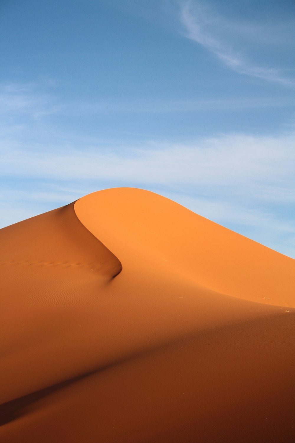 Fotografia do deserto durante o dia