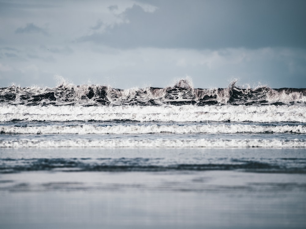 waves splashing on seashore