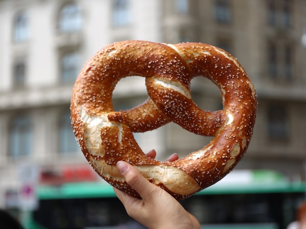 DDL-Stuffed Soft Pretzels