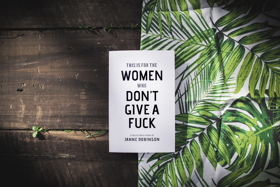 Why Women Don't Negotiate Salary: The $10K Psychology Trap (And the Fix)