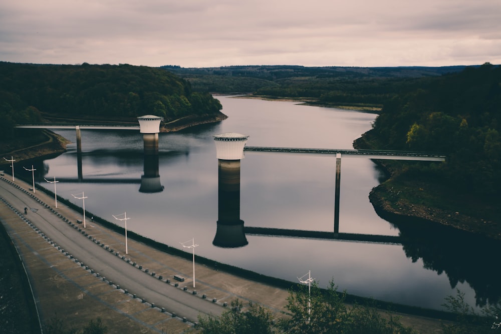 Landschaft des grünen Berges