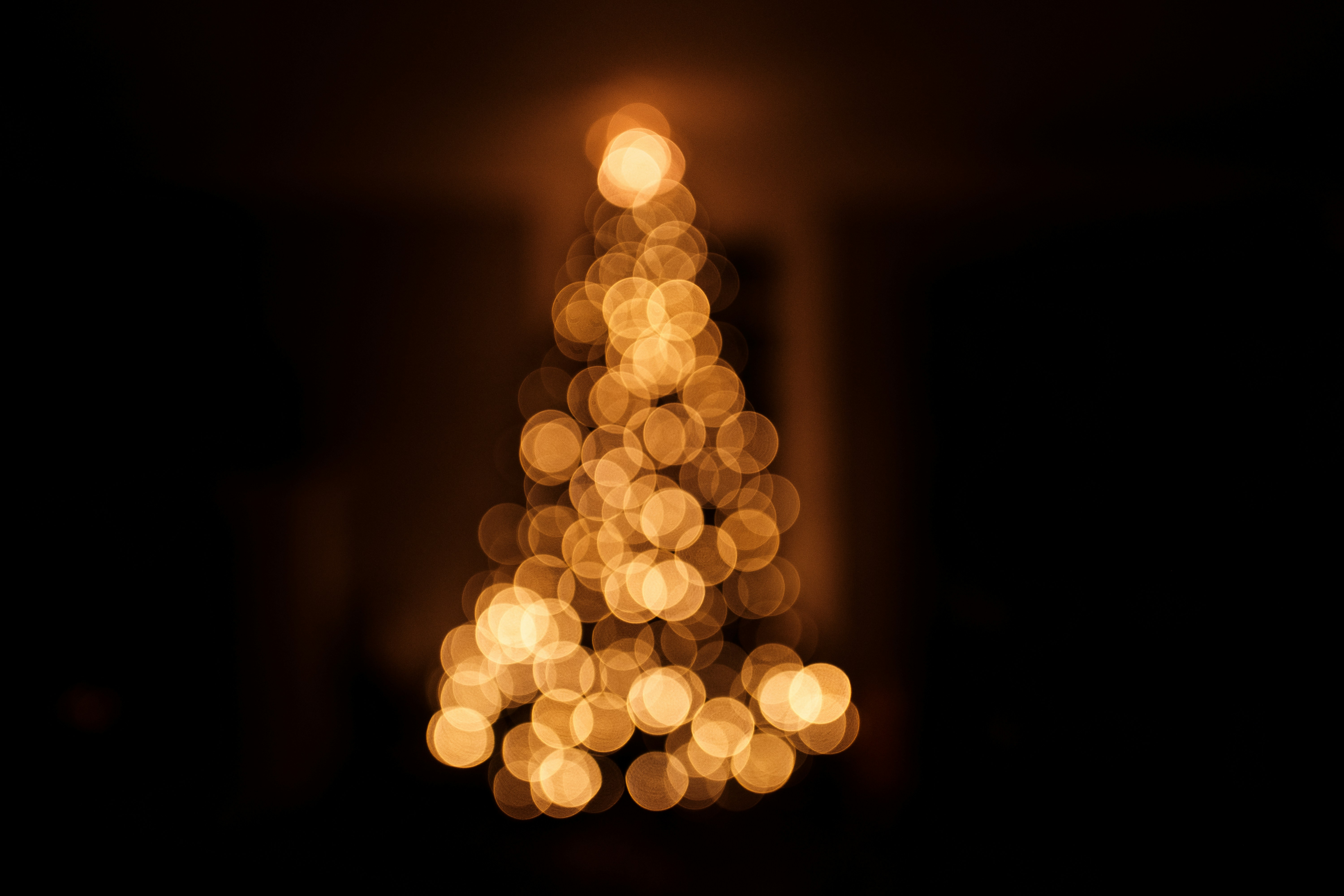 ハロウィン・クリスマスの電気代は？10月?12月の装飾電力関連画像