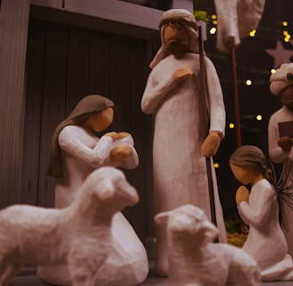 The Nativity set figurine