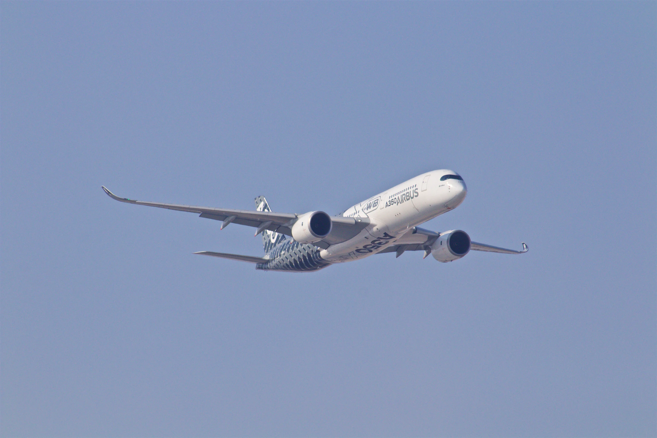 Solutions for airport power, cooling and GSE intelligence.
