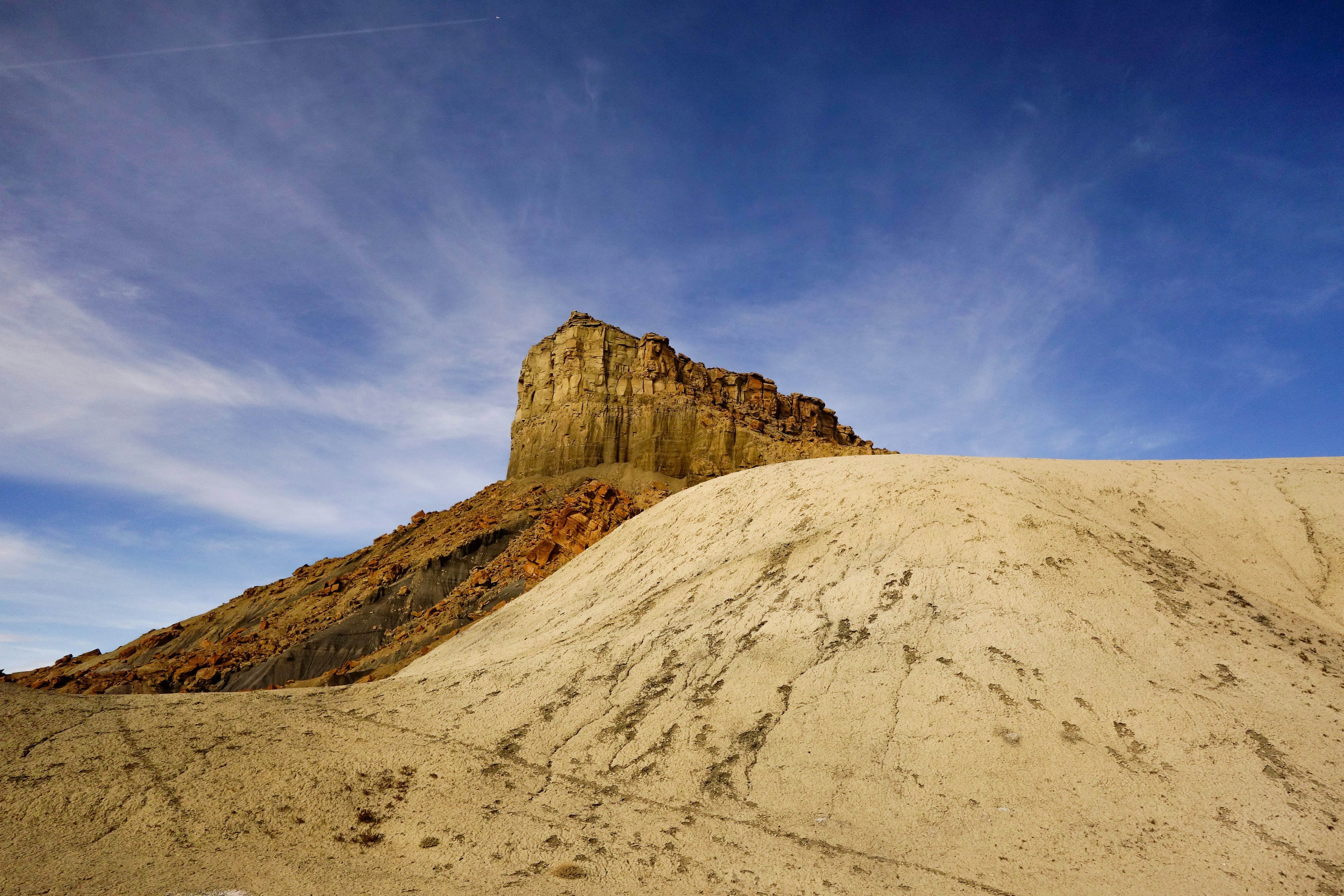 Photo by worldsbetweenlines