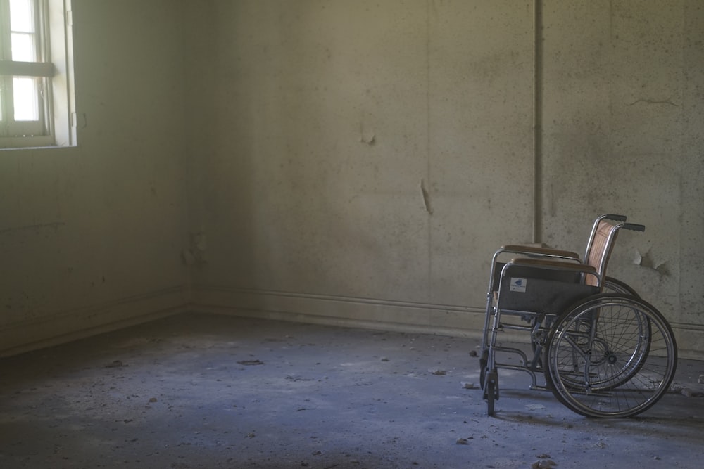 grey wheelchair