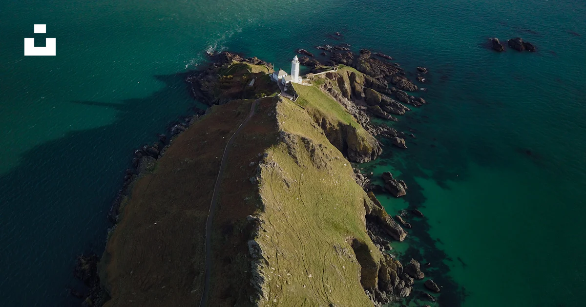 Lighthouse Viewpoint Bird's-eye view of lighthouse photo – Free Start point lighthouse Image ...