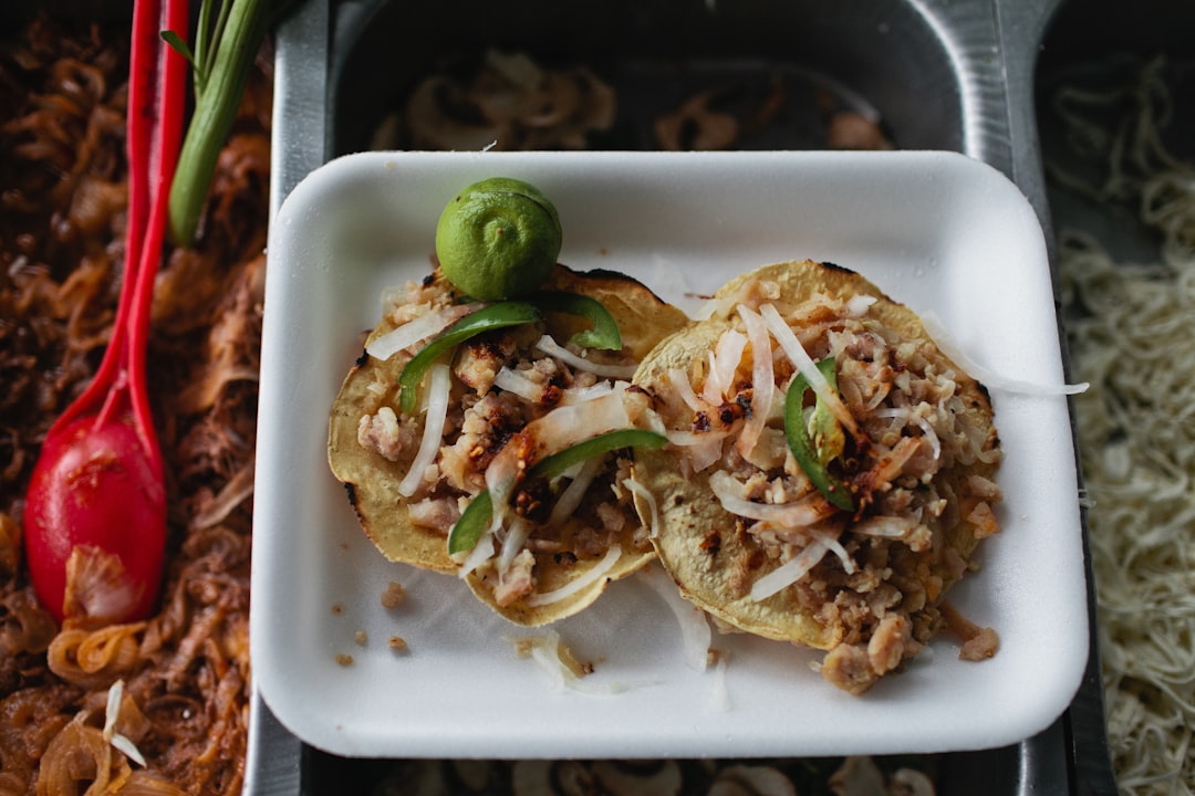 Carnitas (Mexican Slow Cooker Pulled Pork)