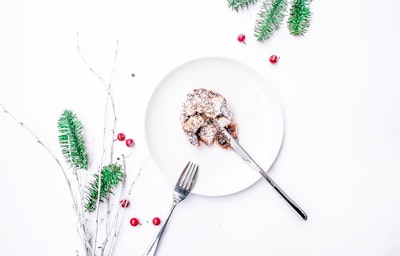 round plate with pastry and stainless steel fork and knife mince pie google meet background