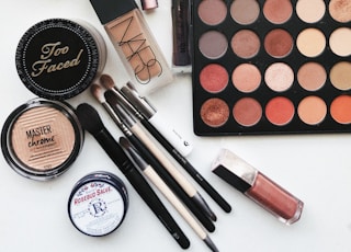 close-up photography of assorted cosmetics