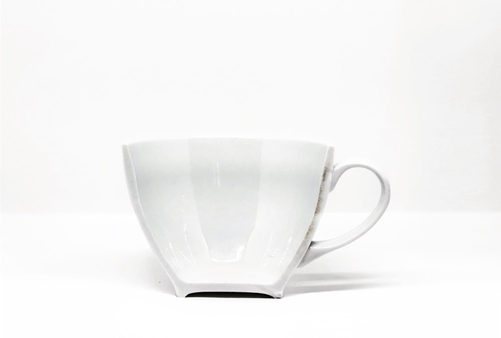 white ceramic mug