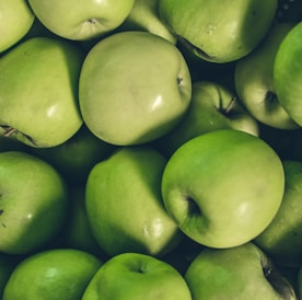 bunch of green apples