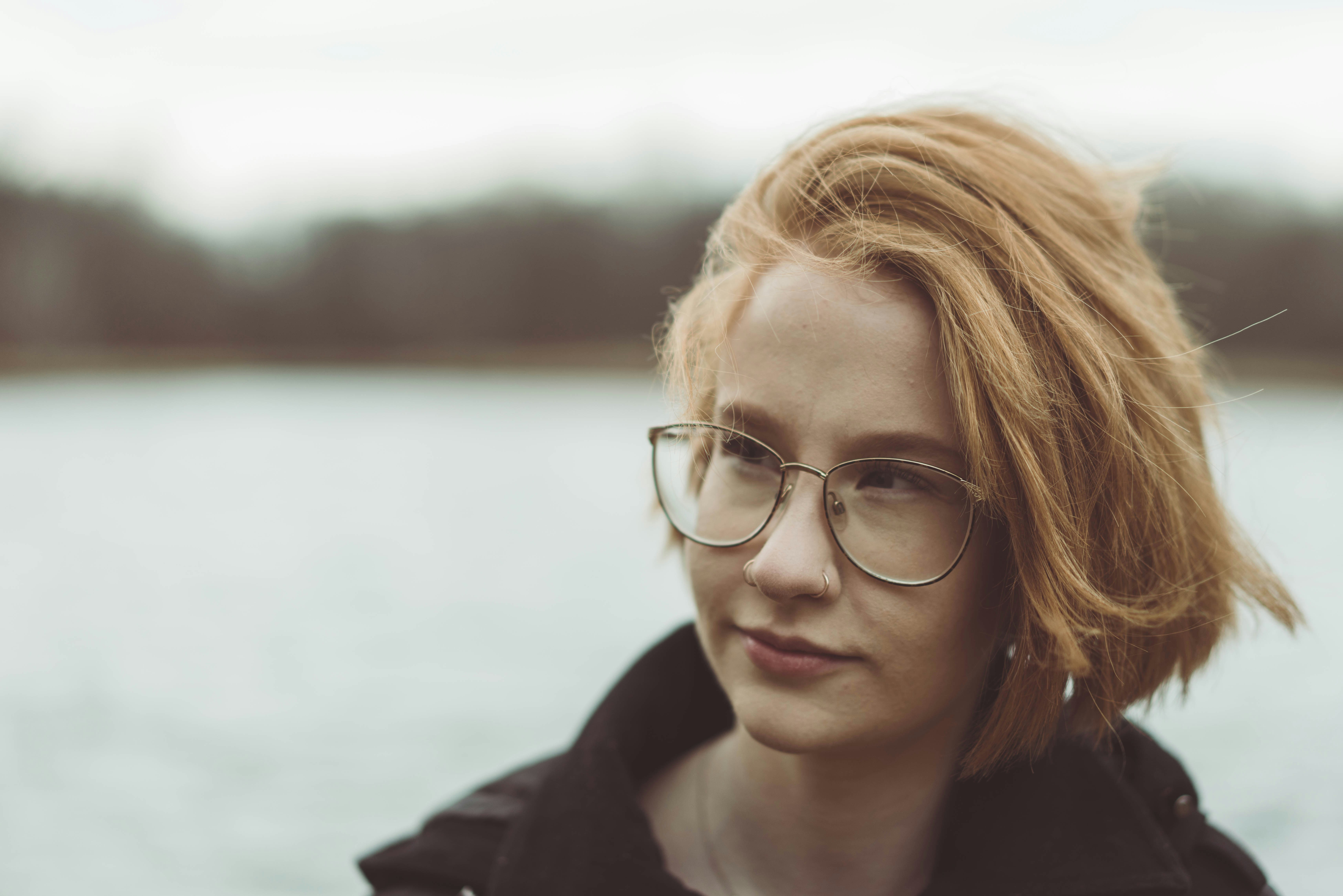 Woman With Blonde Hair Wearing Eyeglasses Photo Free Human Image