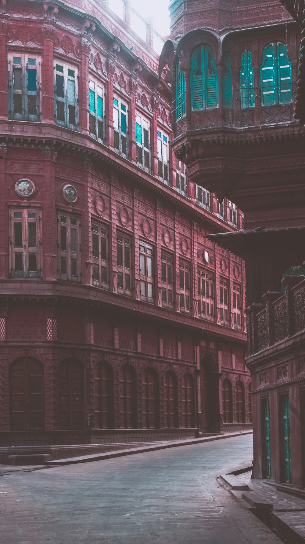 brown wooden houses