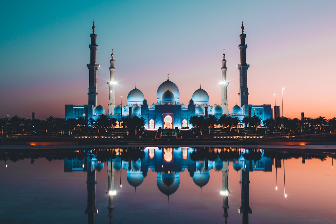 photo of Sheikh Zayed Grand Mosque Center Landmark near Corniche Beach - Abu Dhabi - United Arab Emirates