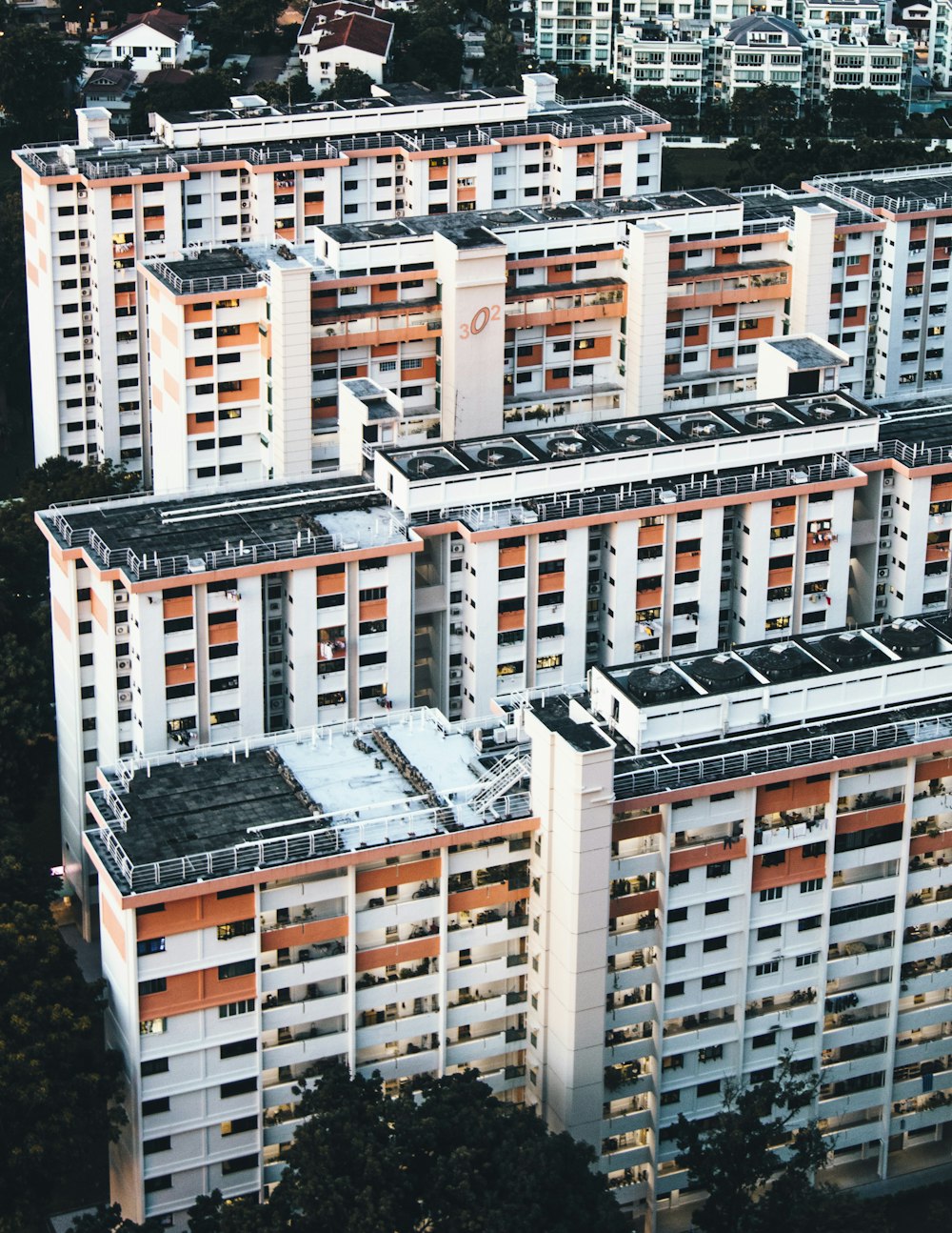 high angle photography of white and brown concrete building