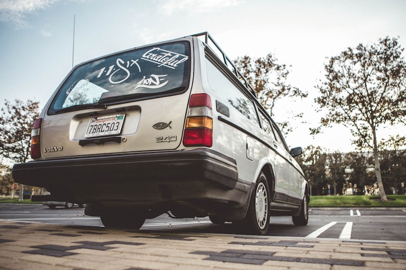 1985 Volvo 240 Turbo
