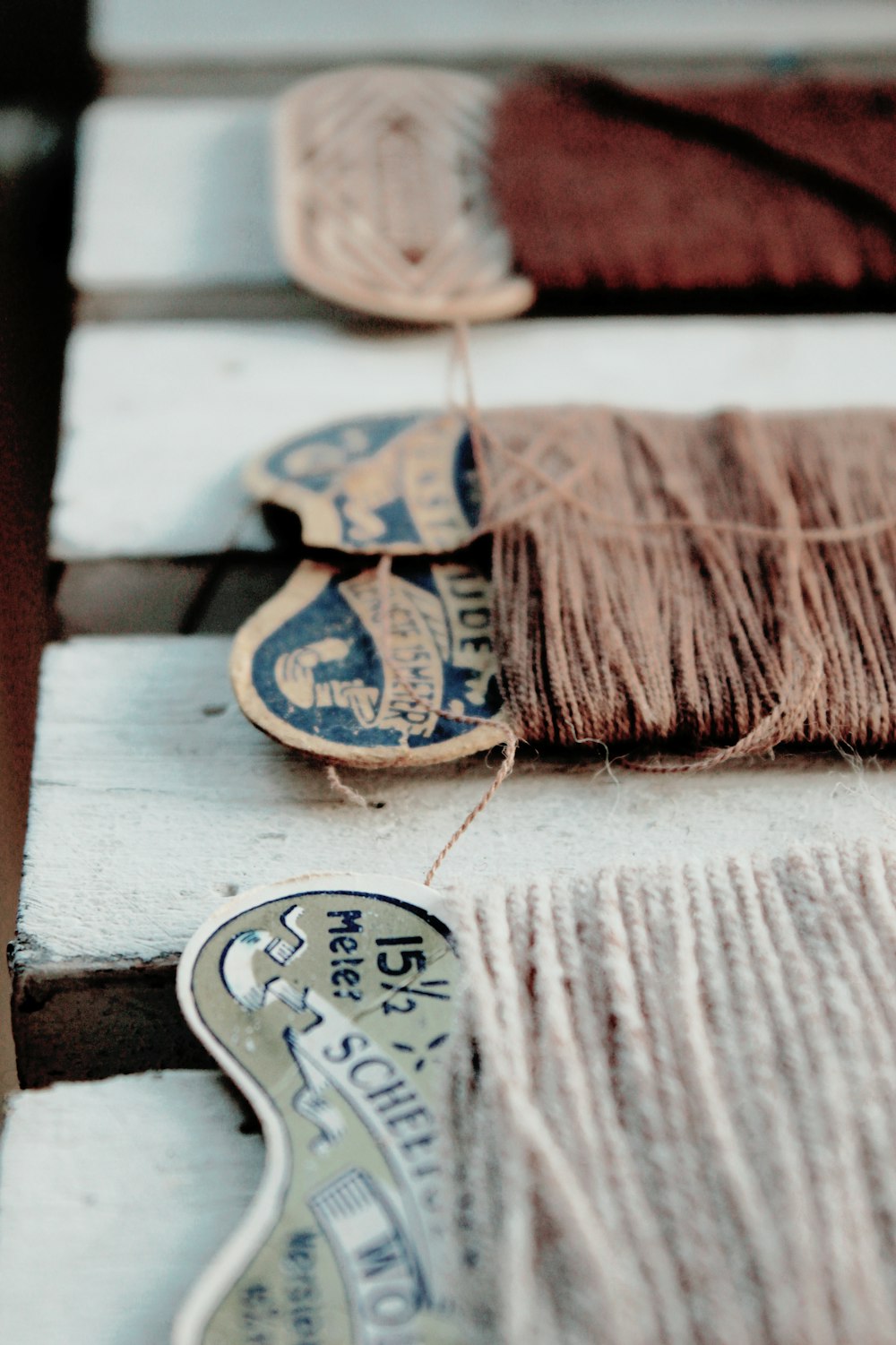 close-up photography of brown thread