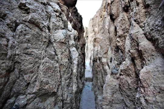 narrow way in between rocks in Dahab Egypt