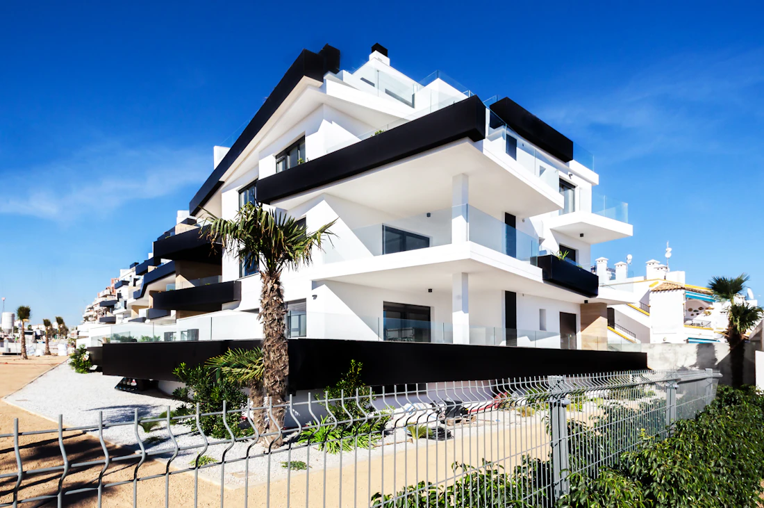 How Much Should You Sell Your Home For? A Pricing Guide