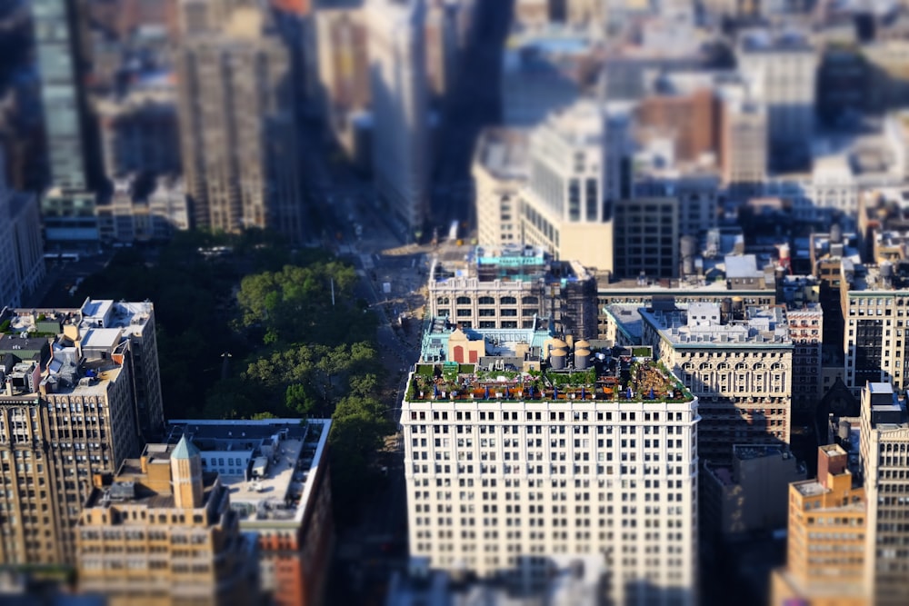 bird's-eye-view photo of buildings