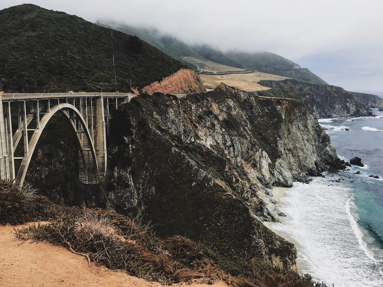 Imagen editorial de Big Sur, California para USA.viajes