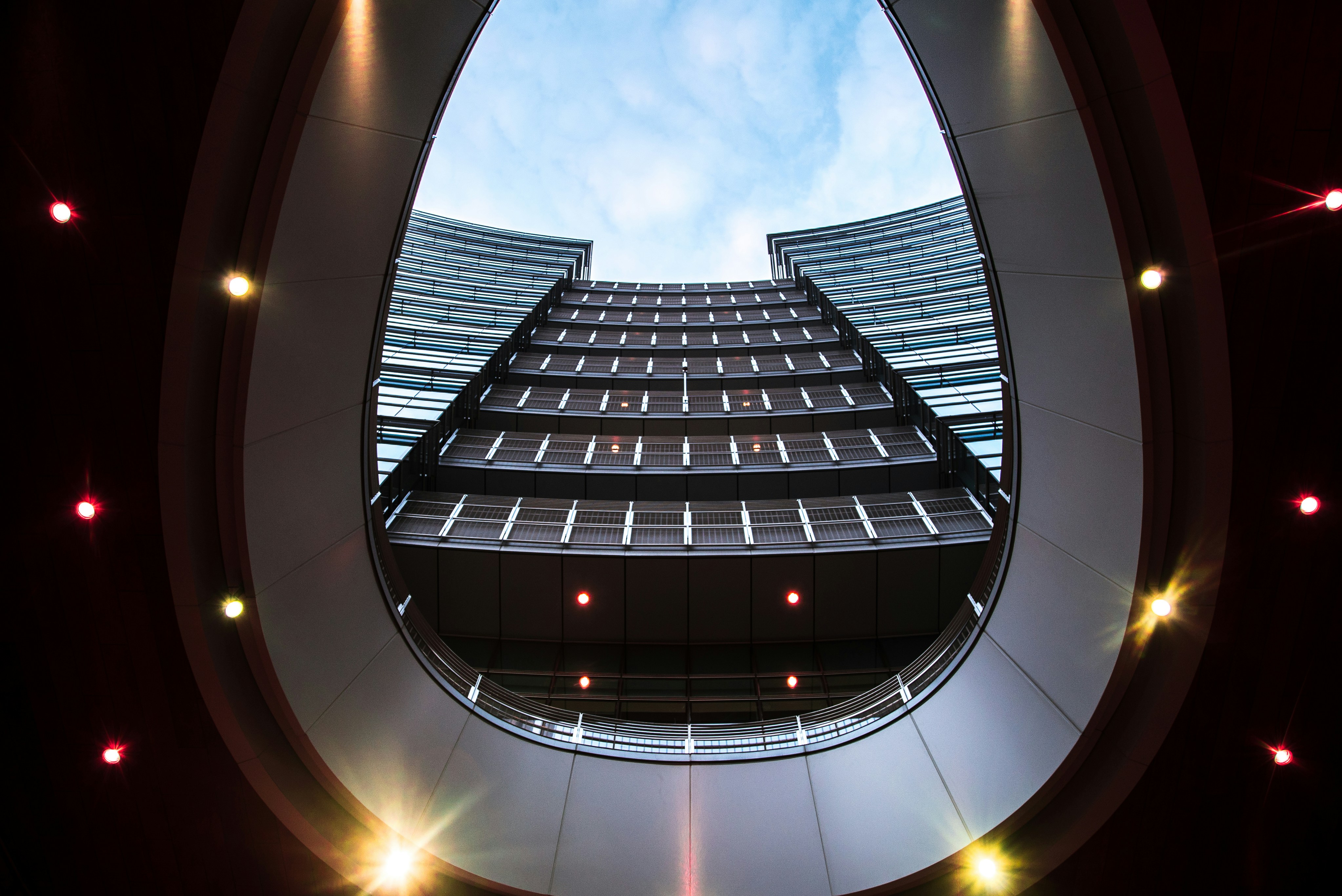 Photo by denyszhylin