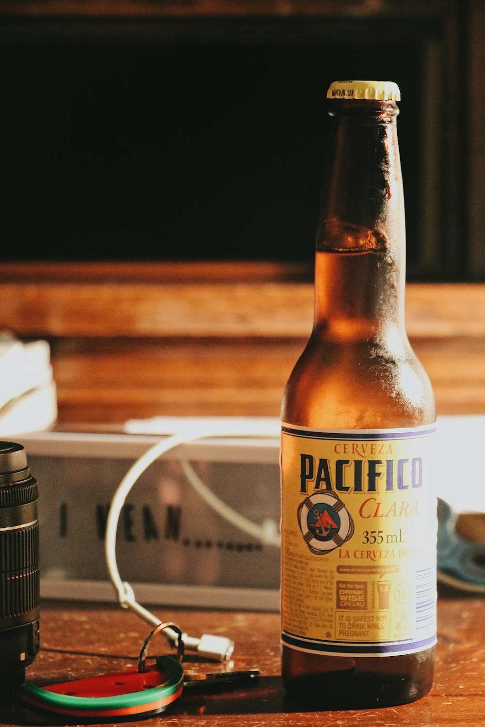 Botella de cerveza Pacifico
