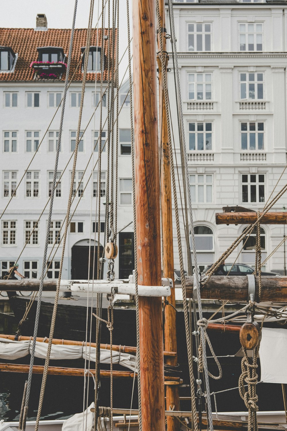 close-up photo of brown and white sailboat