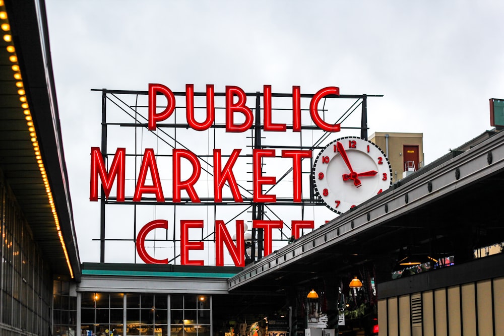 Centro de Mercado Público durante el día