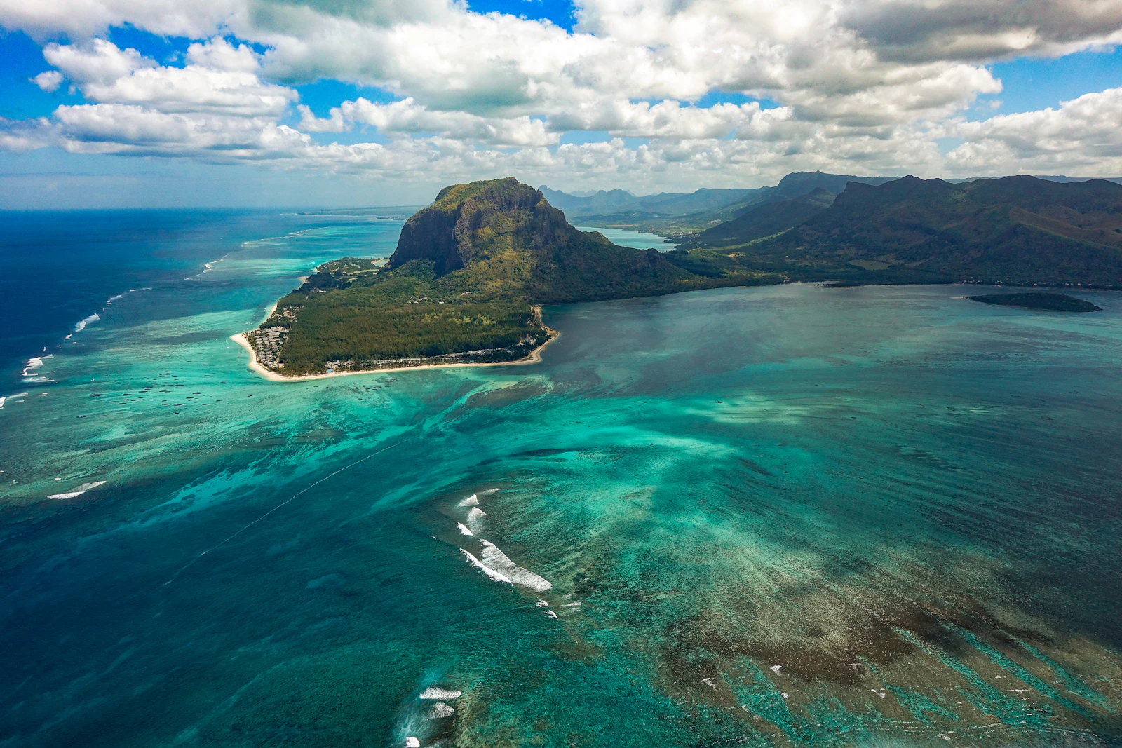 Mauritius — Postcard Perfect photo 3