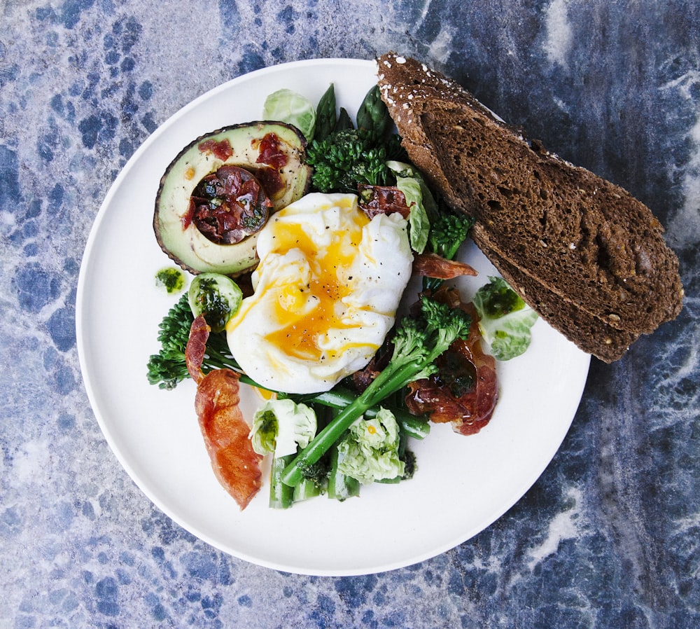 vegetable salad served on plate