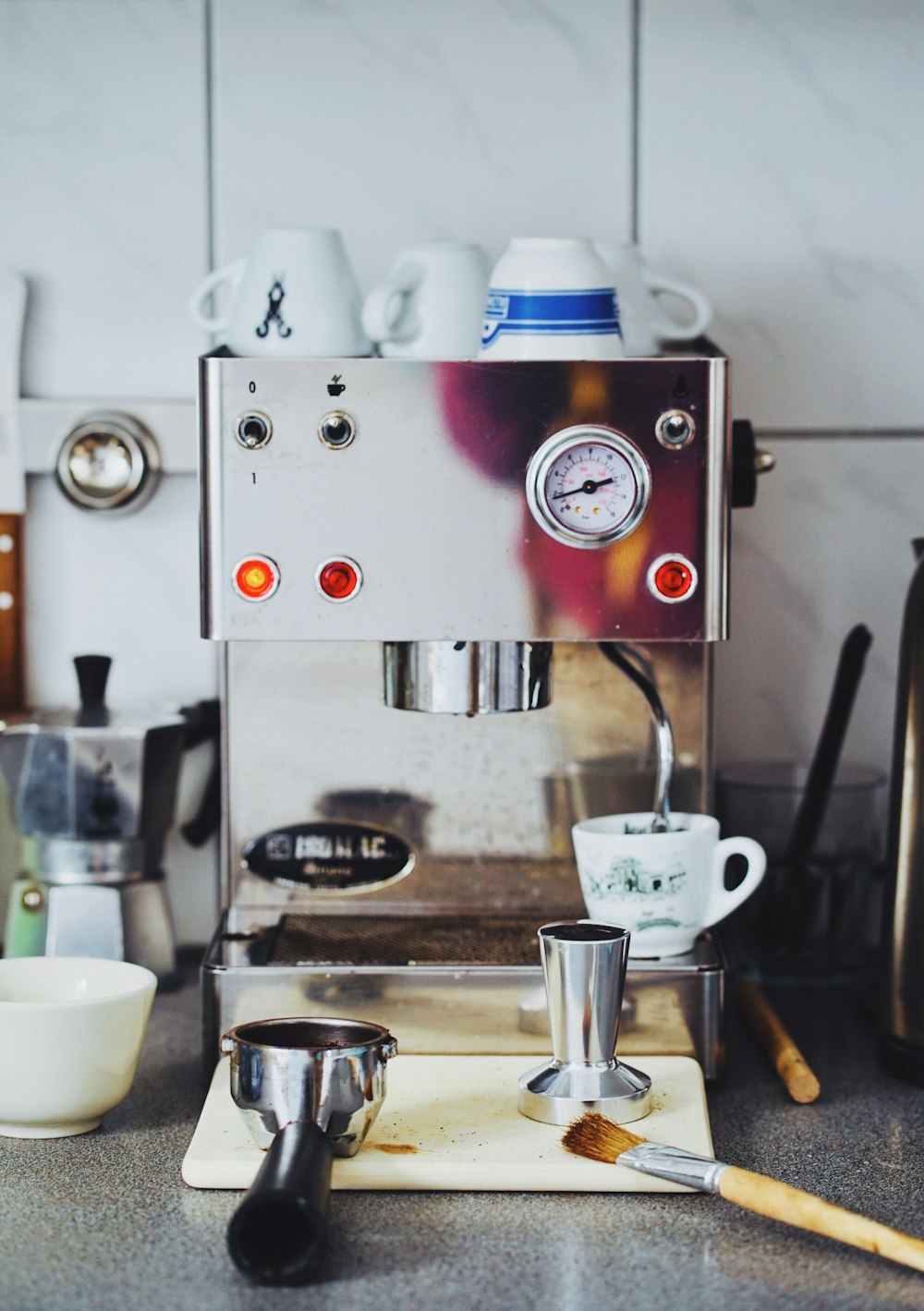 close photography of gray coffeemaker