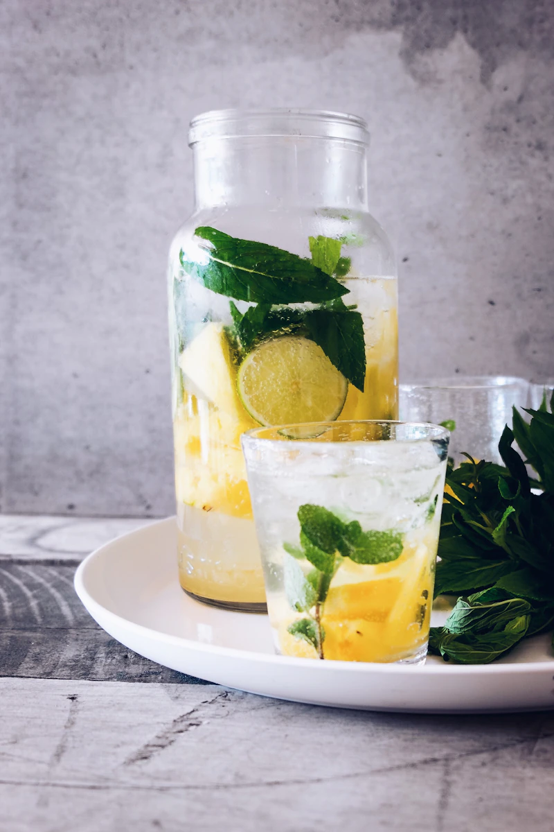 Illustrative iced lemonade with lemon slices