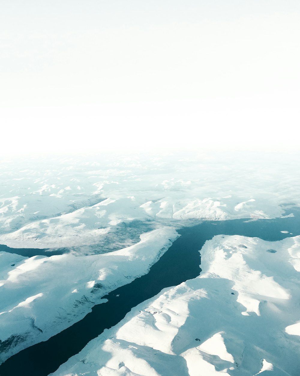 氷山の航空写真