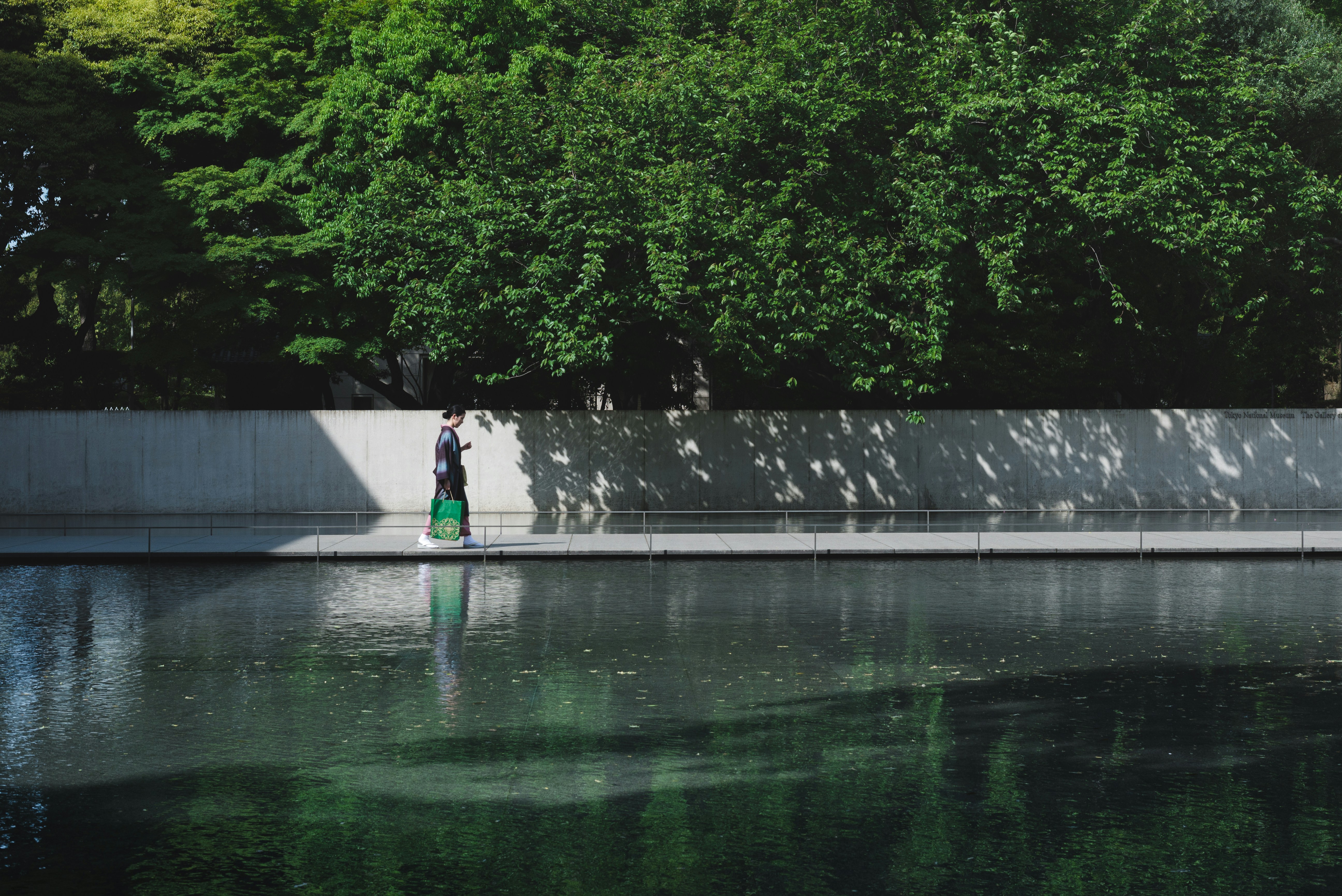 Photo by ryoji__iwata