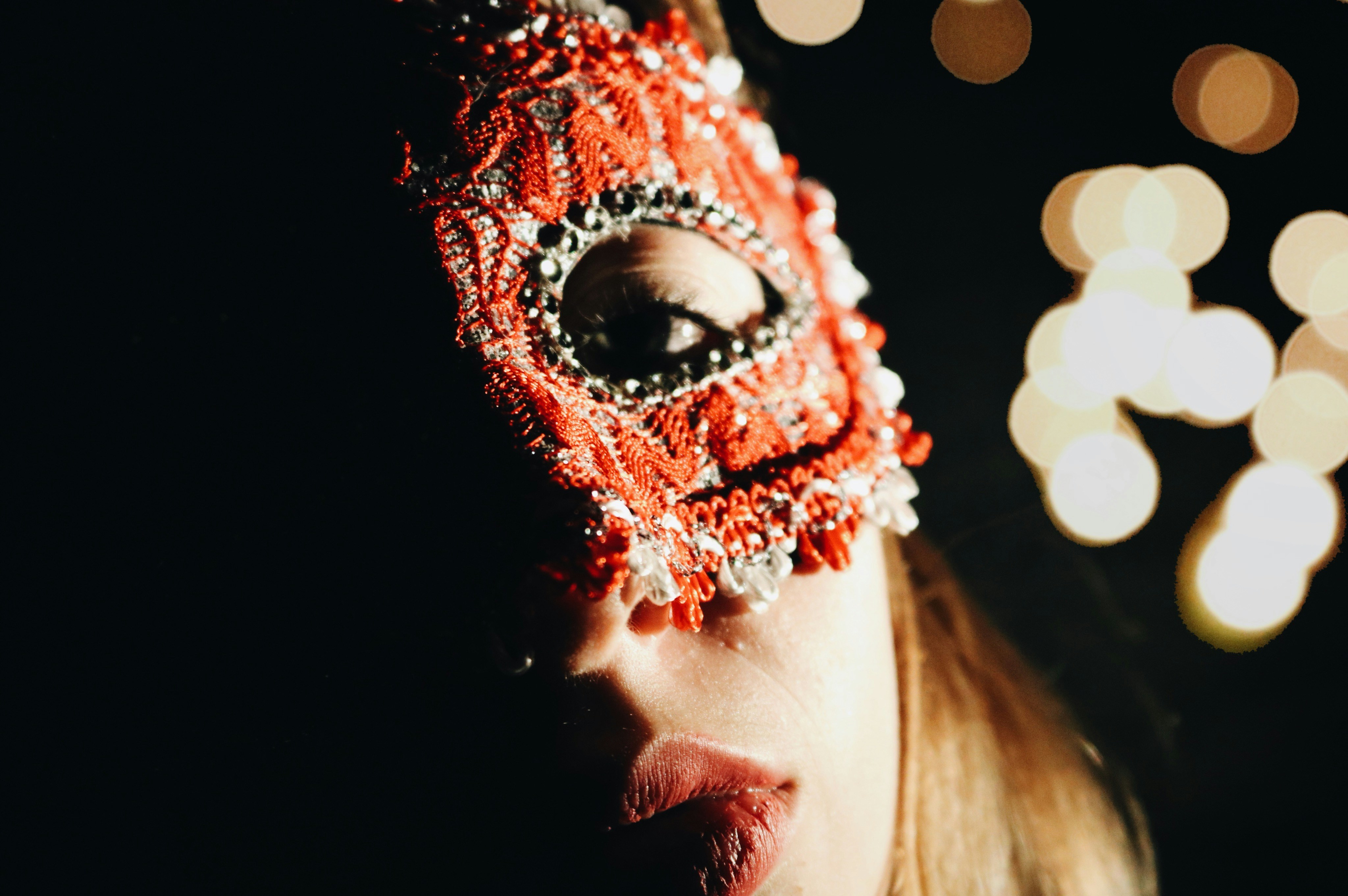 Maskerade - jeg kan ikke genkende verden!