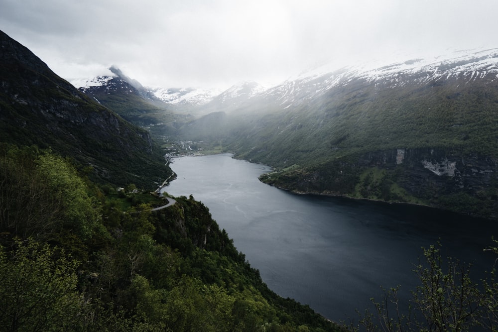 Vista superior del río