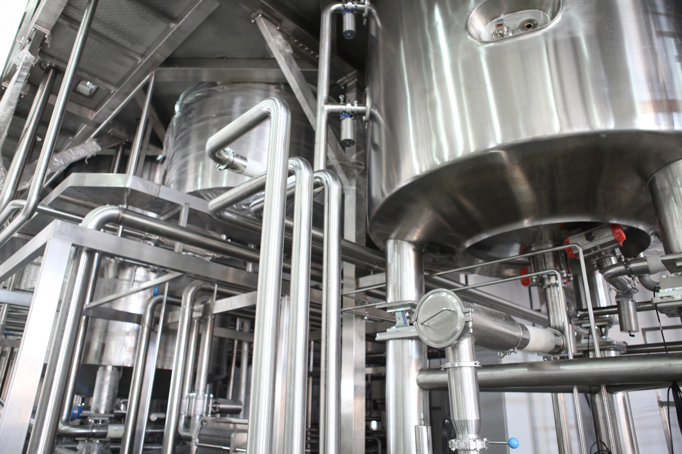 Industrial equipment maintenance and service