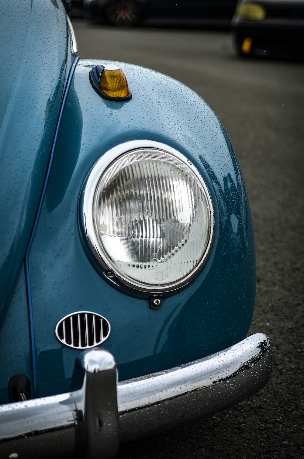blue Volkswagen Beetle headlight